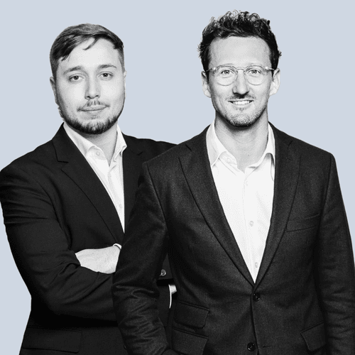 Selbstständig oder angestellt? Die bevorstehende EU Plattformarbeitsrichtlinie wirft die Frage auf.