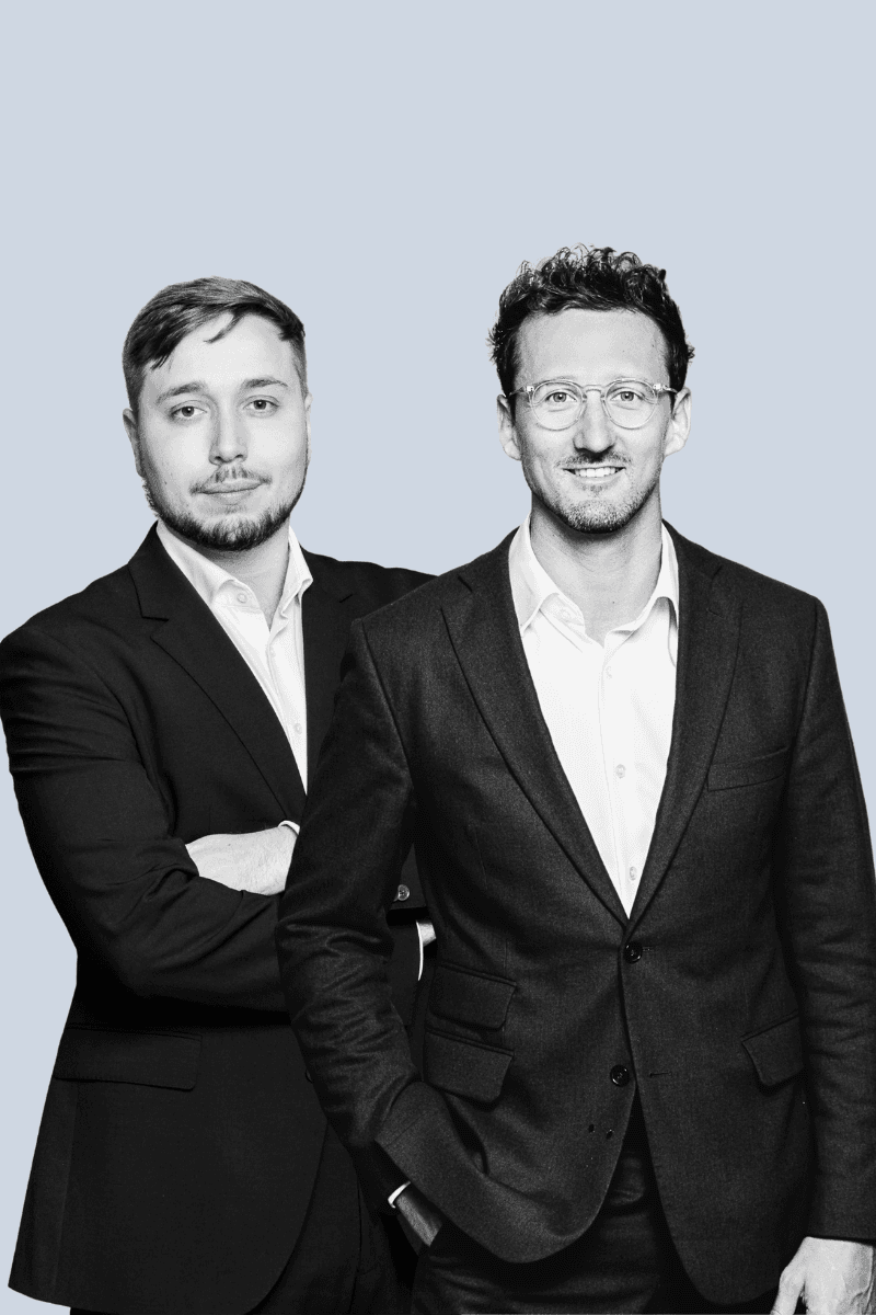 Selbstständig oder angestellt? Die bevorstehende EU Plattformarbeitsrichtlinie wirft die Frage auf.